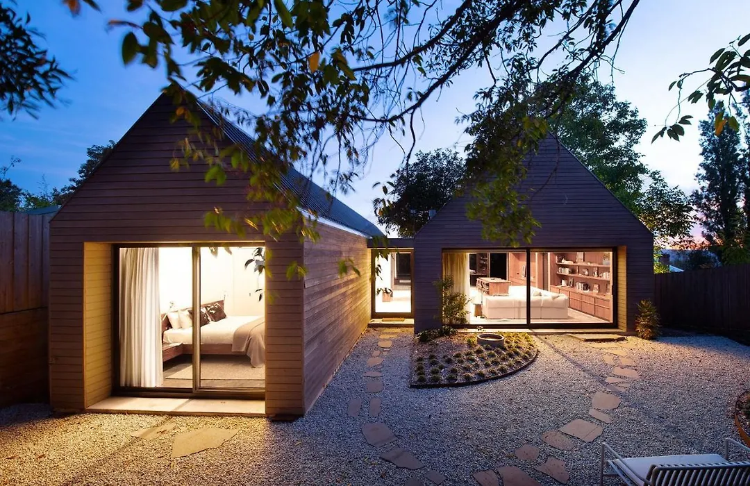 Walnut House-1