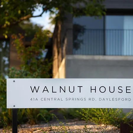 Walnut House-2